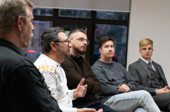 О читающих и пишущих